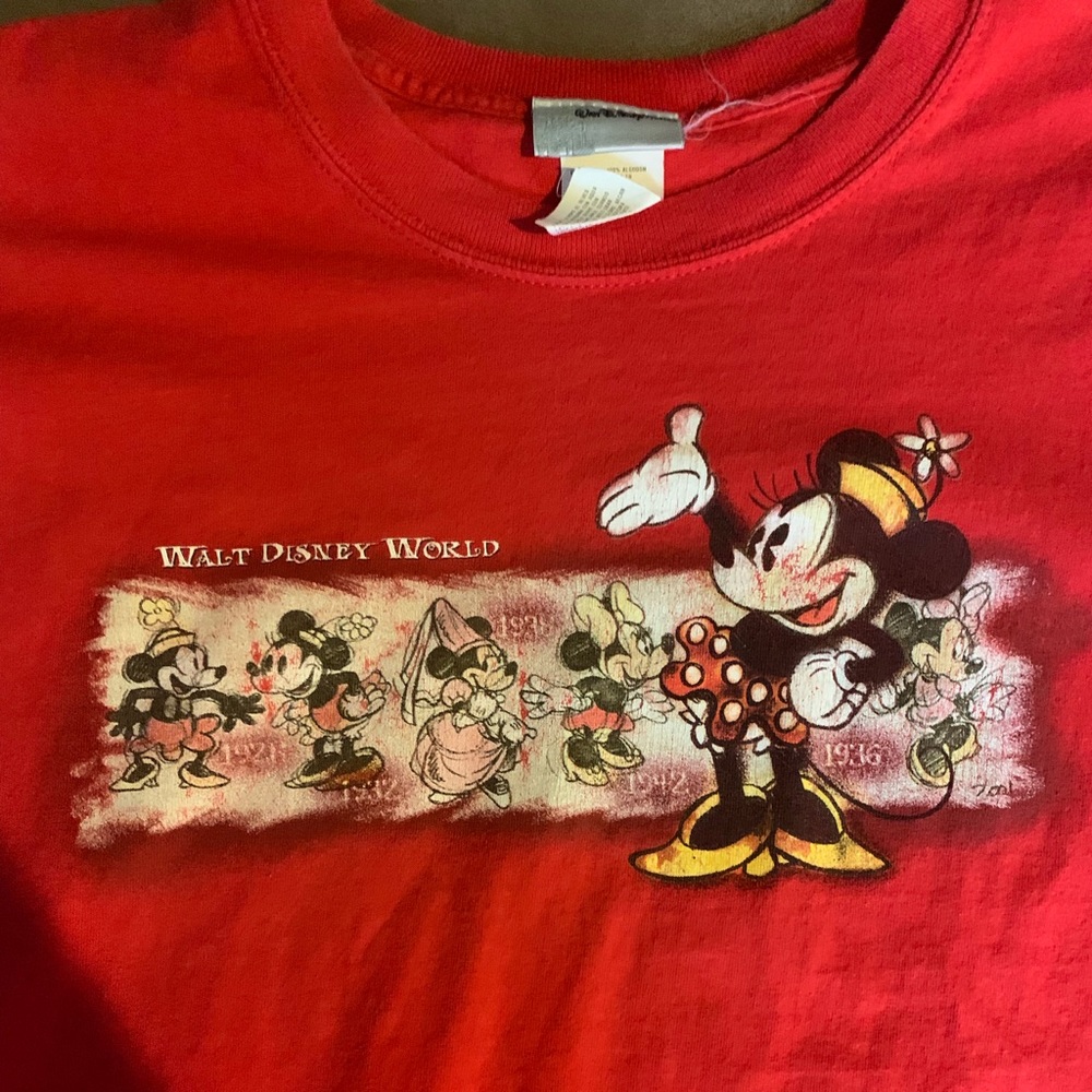 Disney world vintage tee